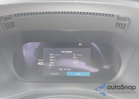 2024 Volvo Xc60 B5 Core Dark Theme z USA, uszkodzony, nr VIN YV4L12RK4R1923970